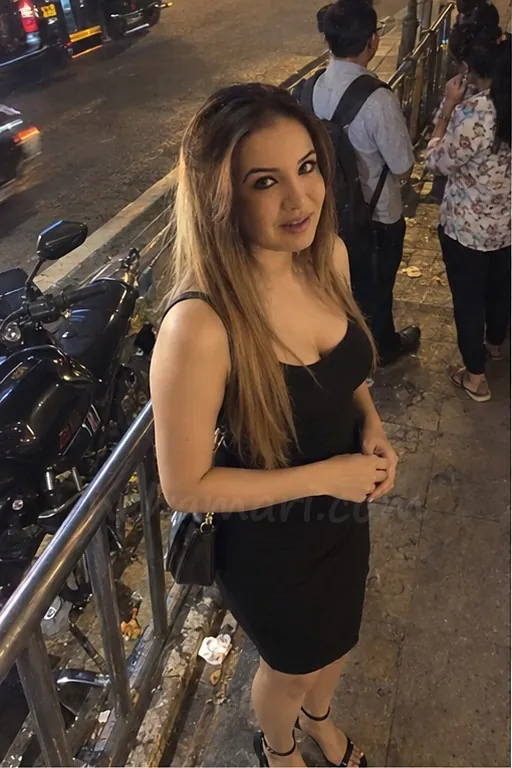 Ansha, 25, party girl in Koramangala, Bangalore - photo 1