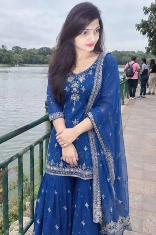 Gita, 24, desi girl in Jayanagar, Bangalore - photo 4