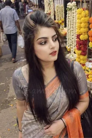 Simar, 25, desi girl in KR Puram, Bangalore - photo 2