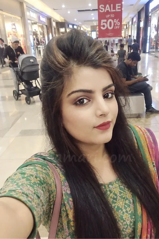 Simar, 25, desi girl in KR Puram, Bangalore - photo 1